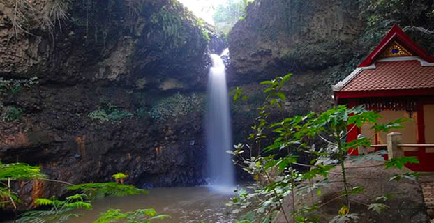 Curug Dago Bandung Luluhkan Hati Raja Thailand